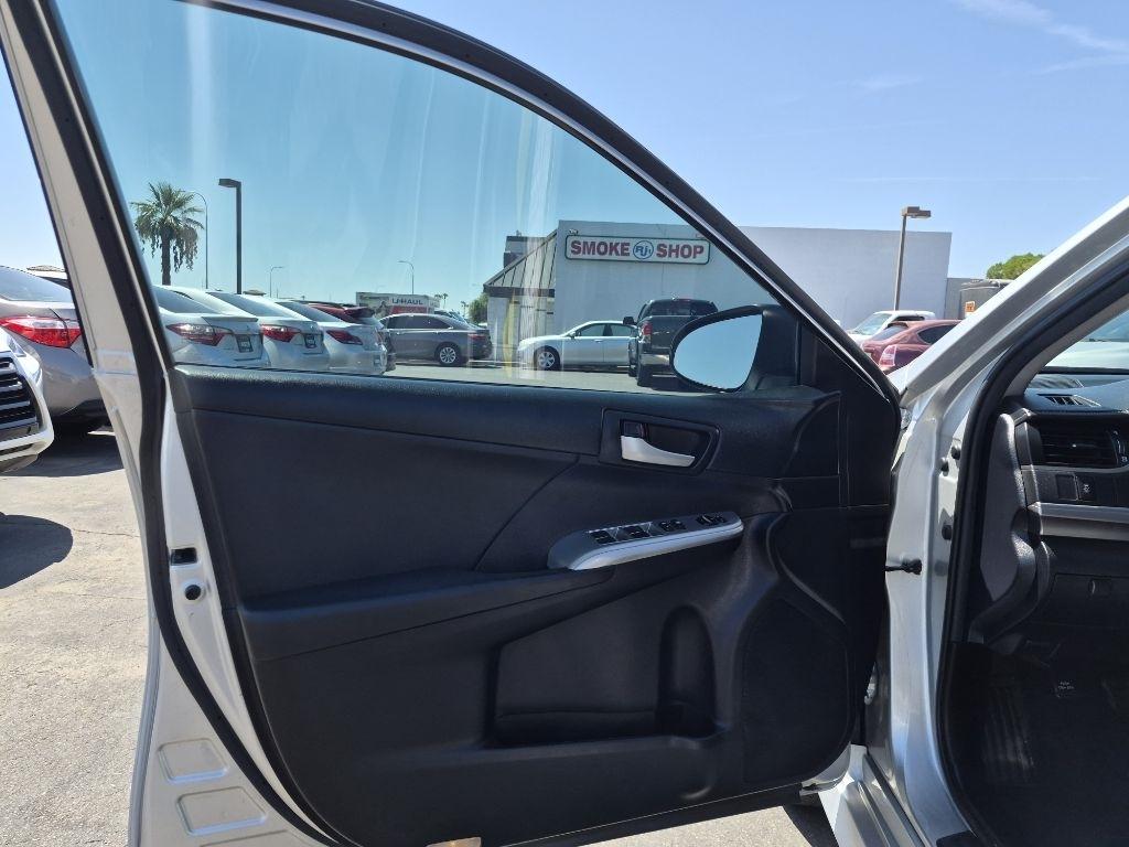 Toyota Camry  2012