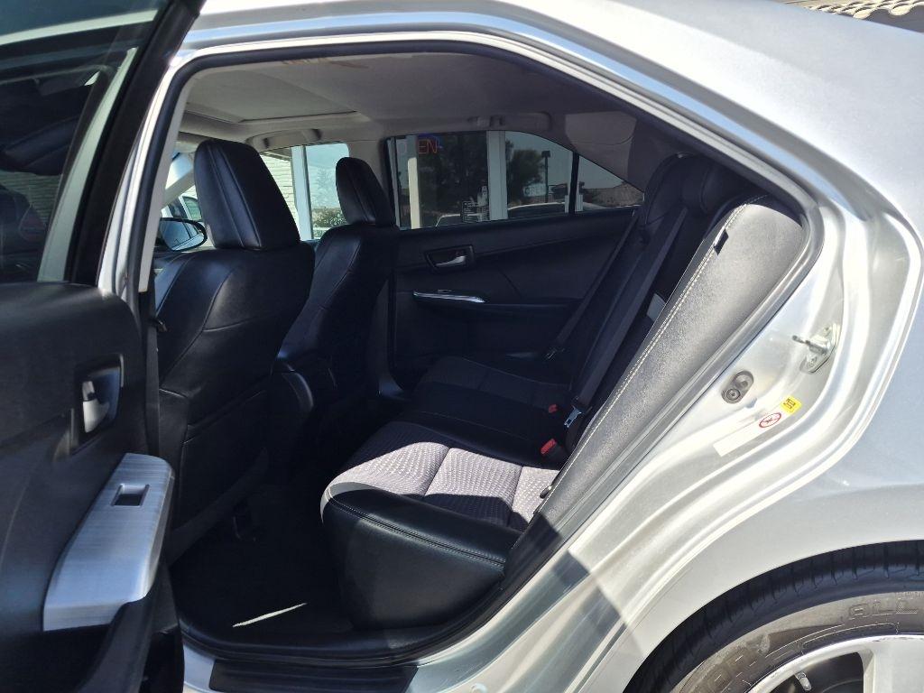 Toyota Camry  2012