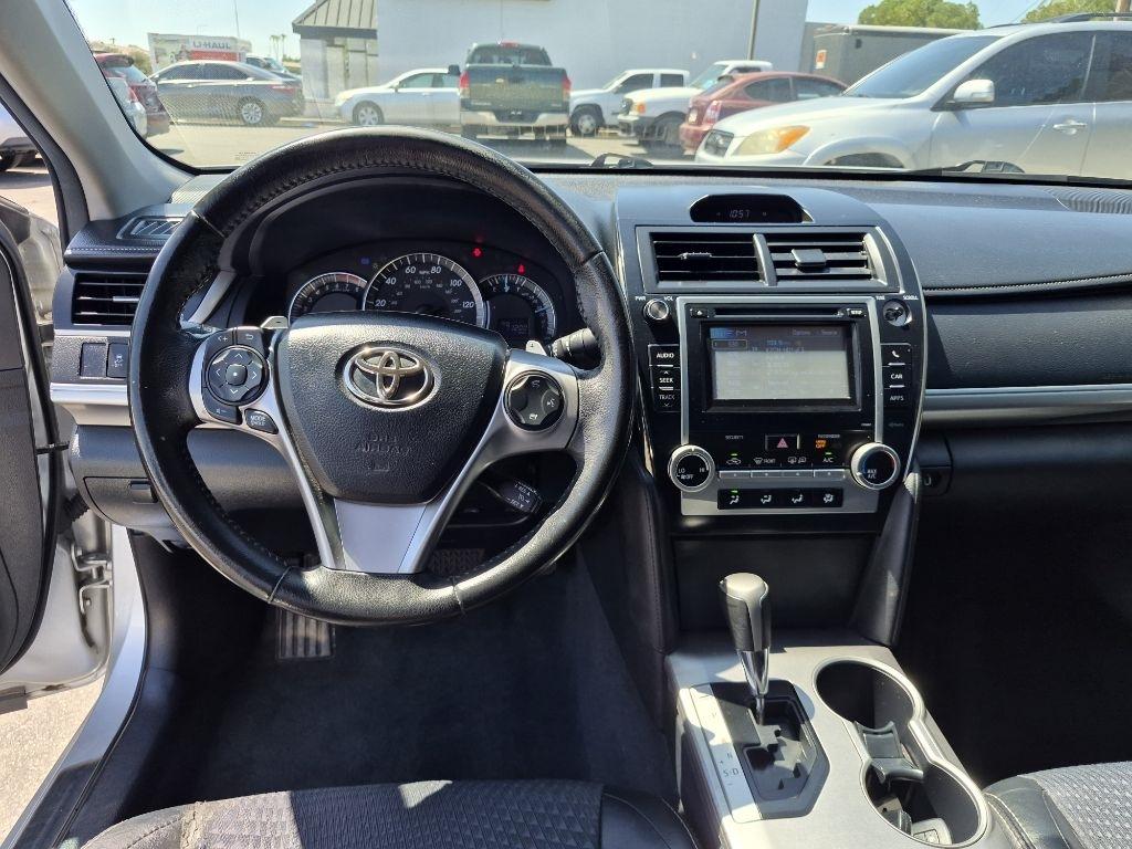 Toyota Camry  2012