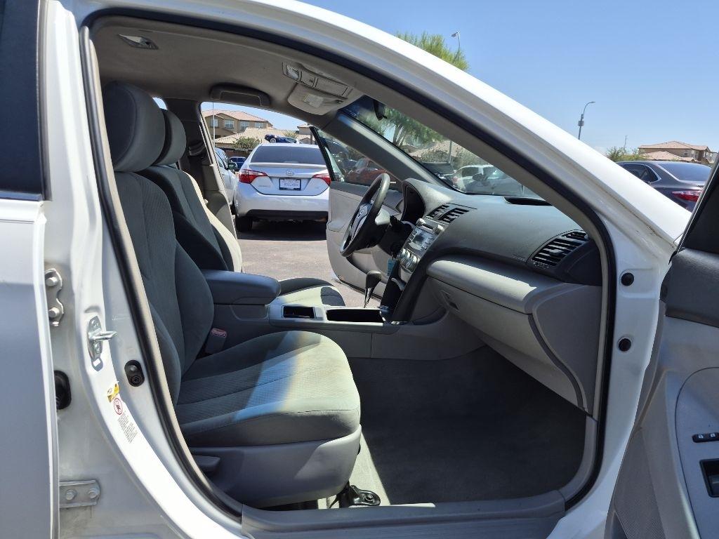 Toyota Camry  2007