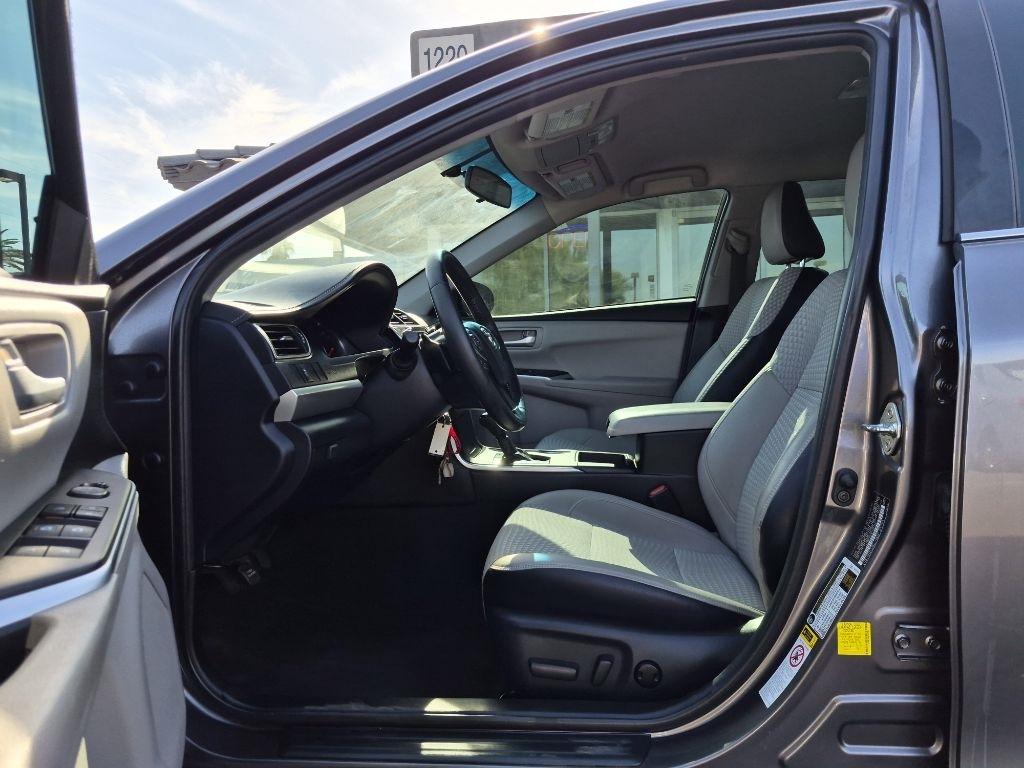 Toyota Camry  2015