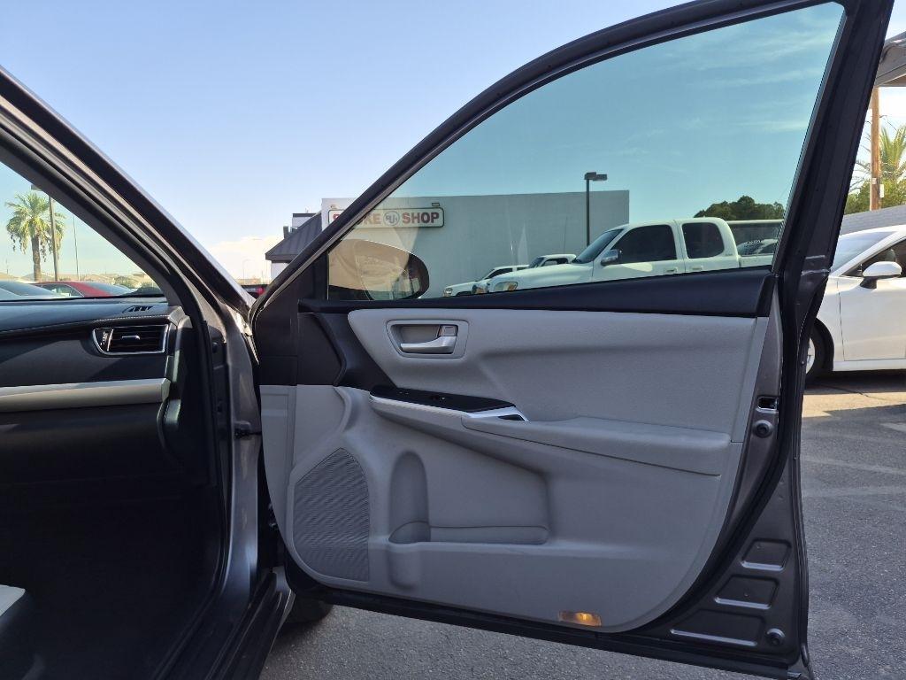 Toyota Camry  2015
