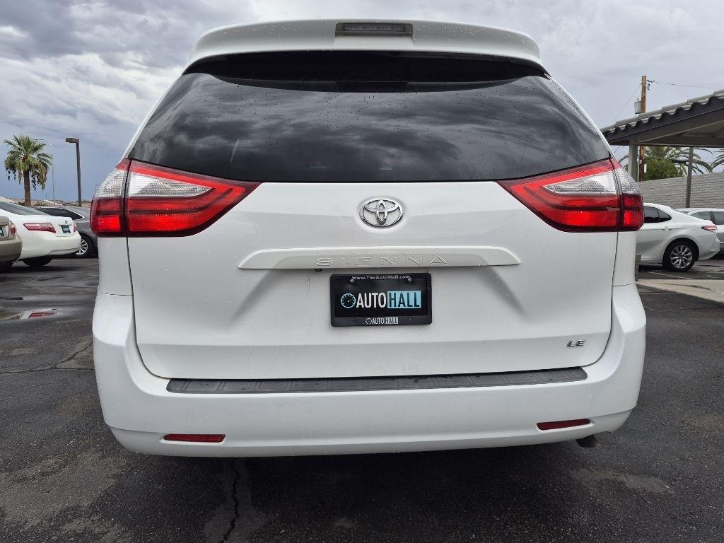 Toyota Sienna  2015