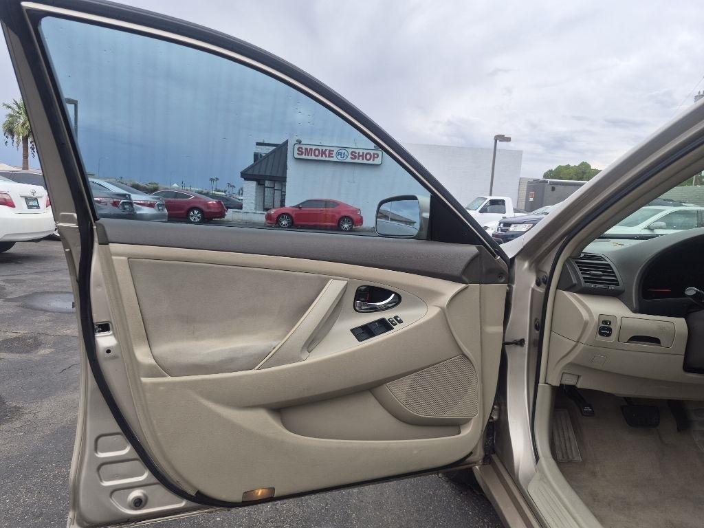 Toyota Camry  2007