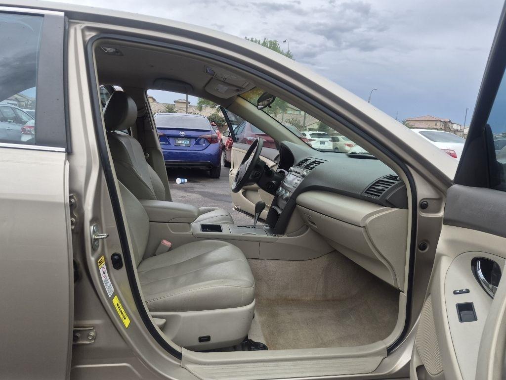 Toyota Camry  2007