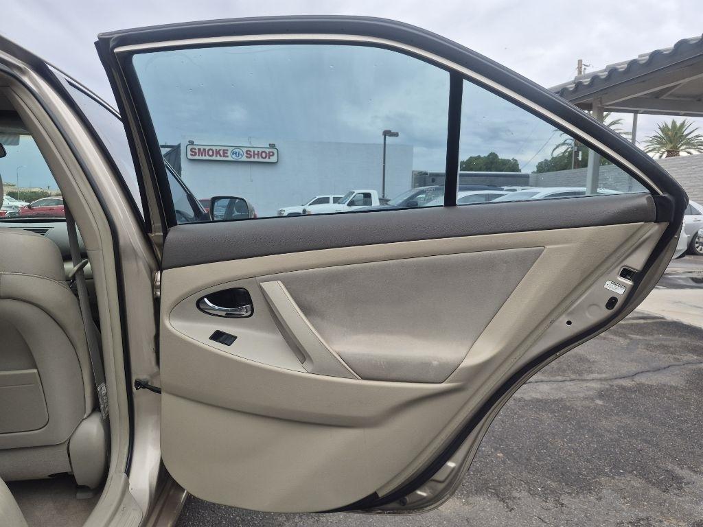 Toyota Camry  2007