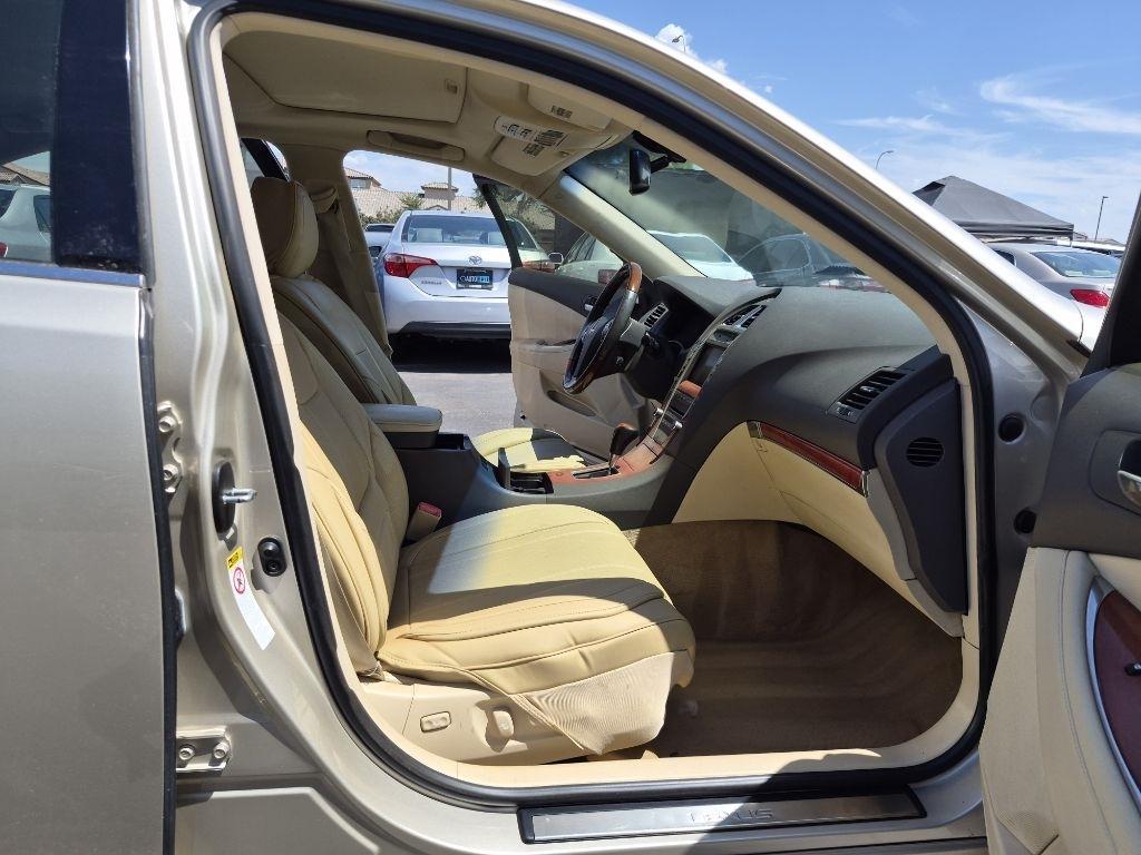 Lexus ES 350  2011
