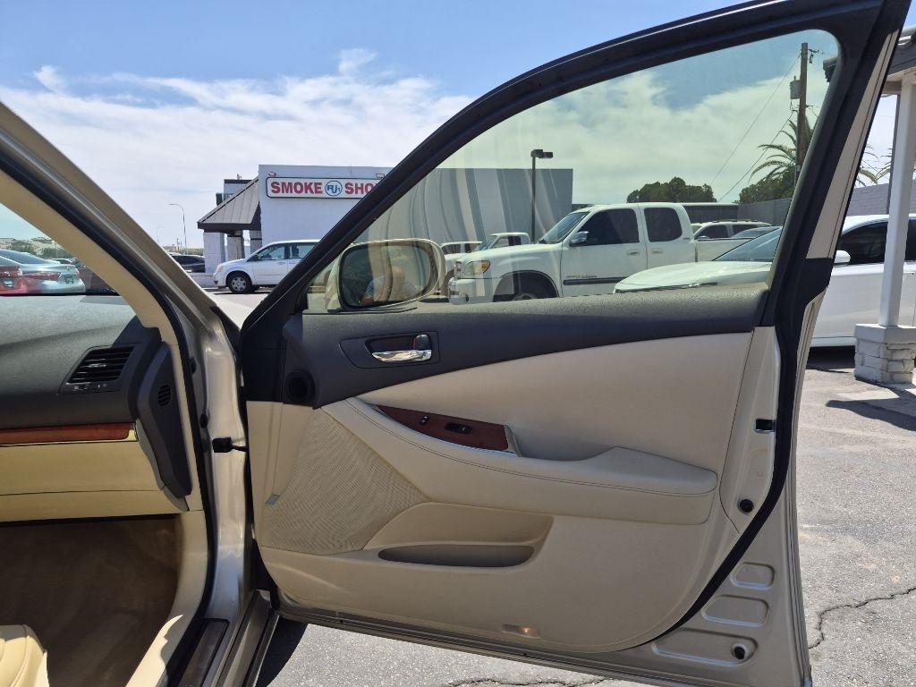 Lexus ES 350  2011