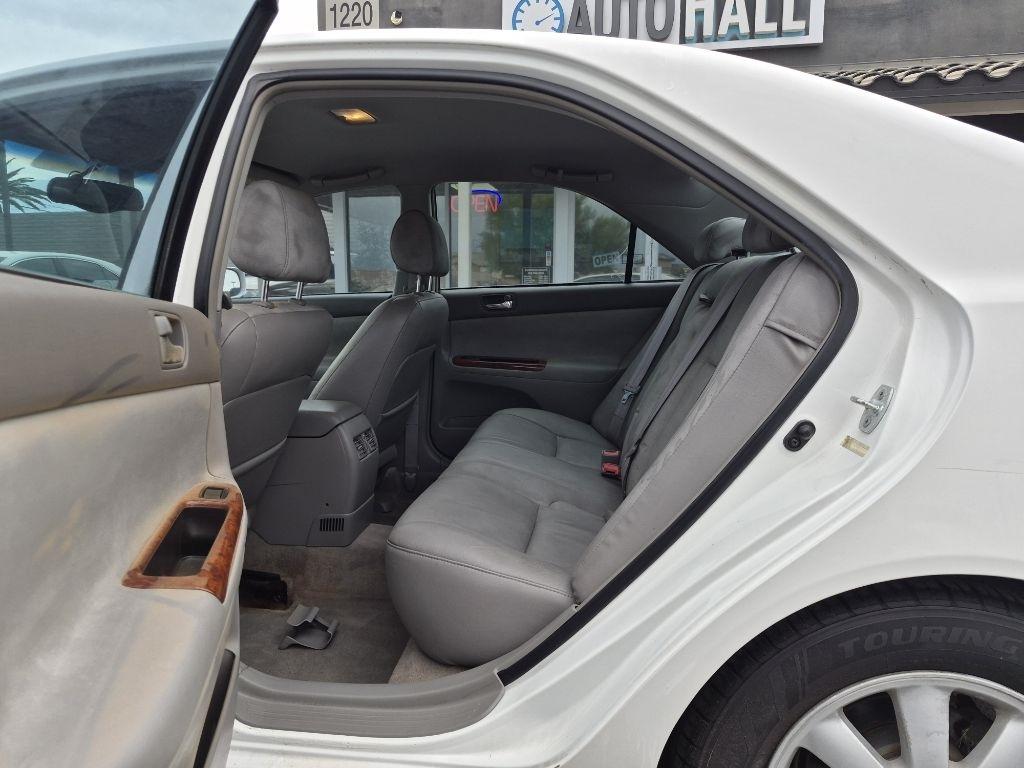 Toyota Camry  2002