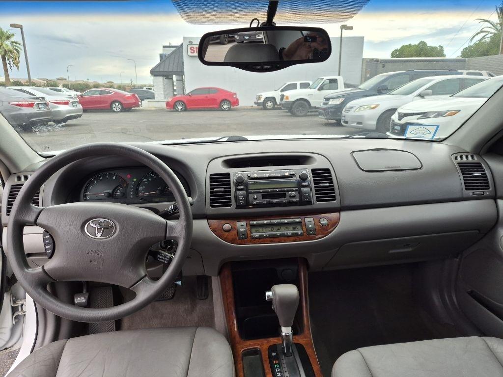 Toyota Camry  2002