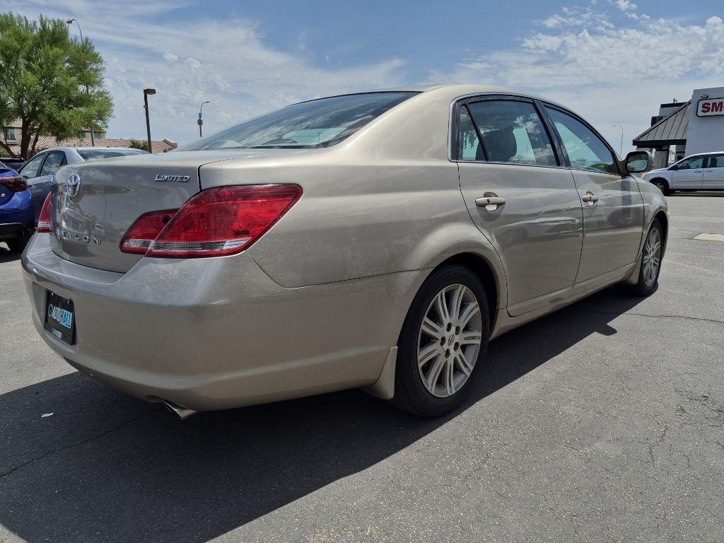 Toyota Avalon  2006