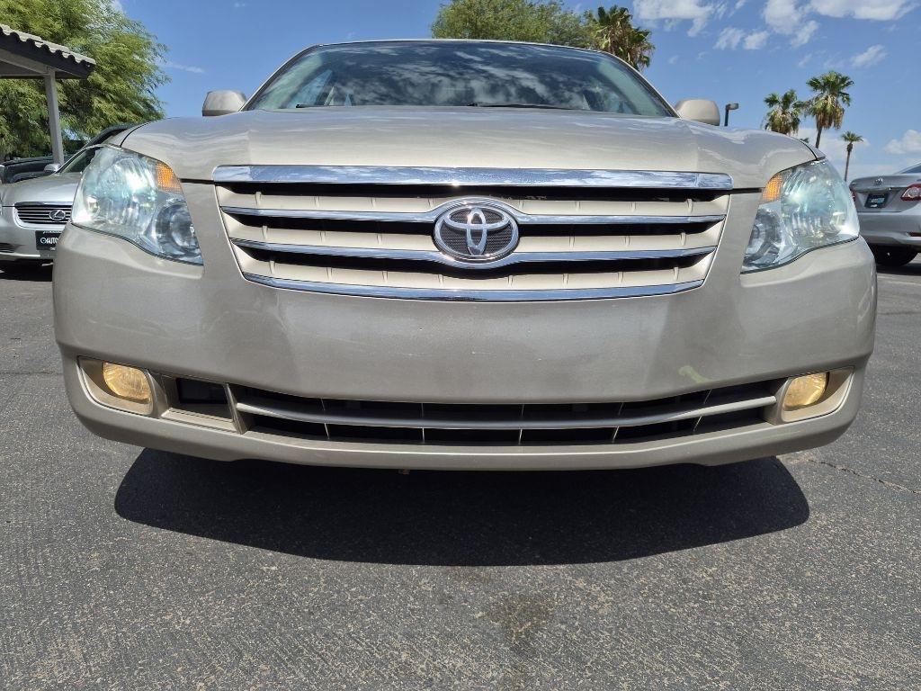 Toyota Avalon  2006