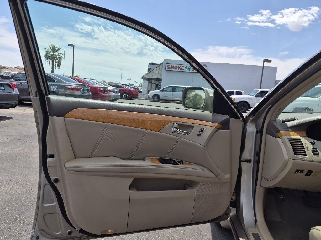 Toyota Avalon  2006