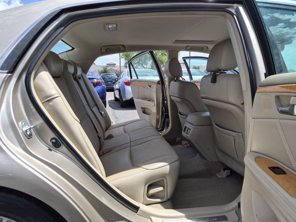 Toyota Avalon  2006