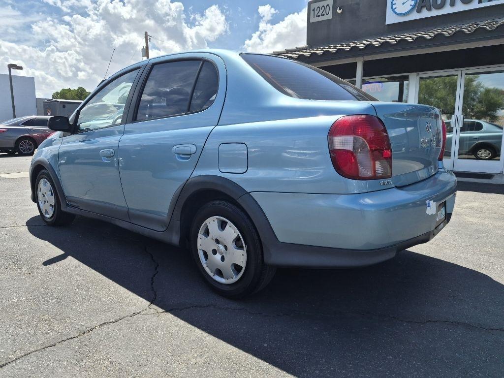 Toyota ECHO  2001