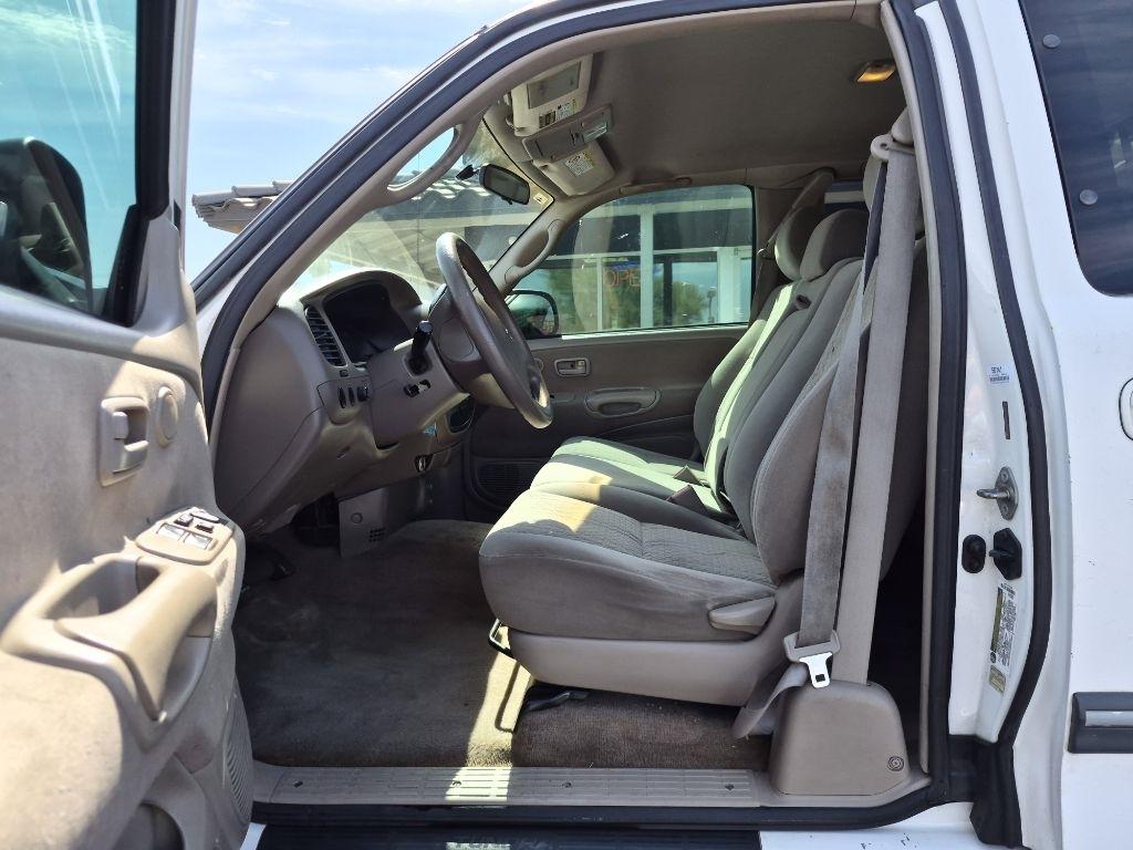 Toyota Tundra  2005