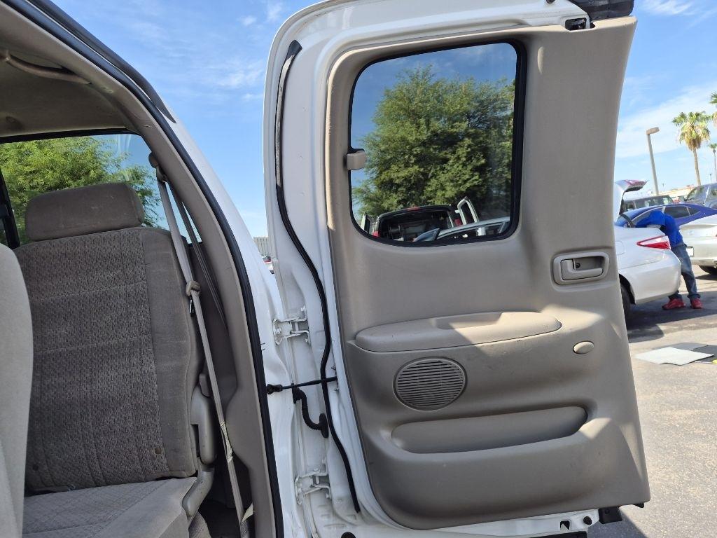 Toyota Tundra  2005