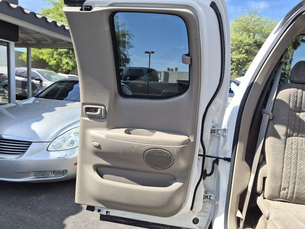 Toyota Tundra  2005