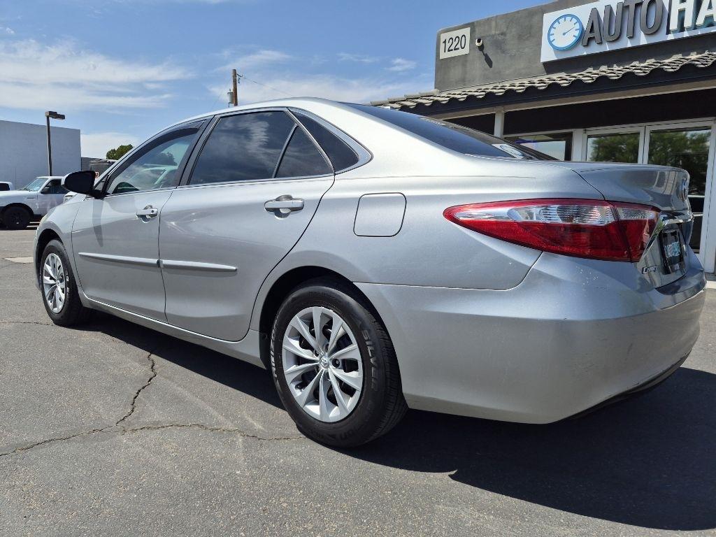 Toyota Camry  2017