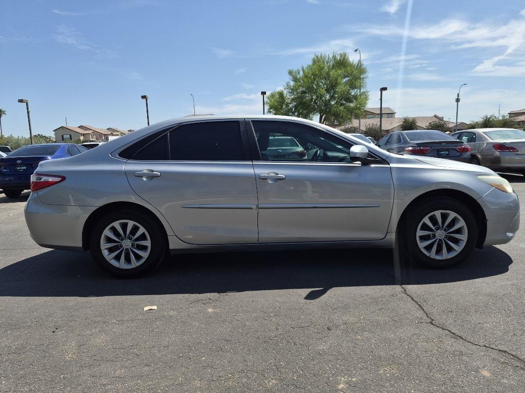 Toyota Camry  2017