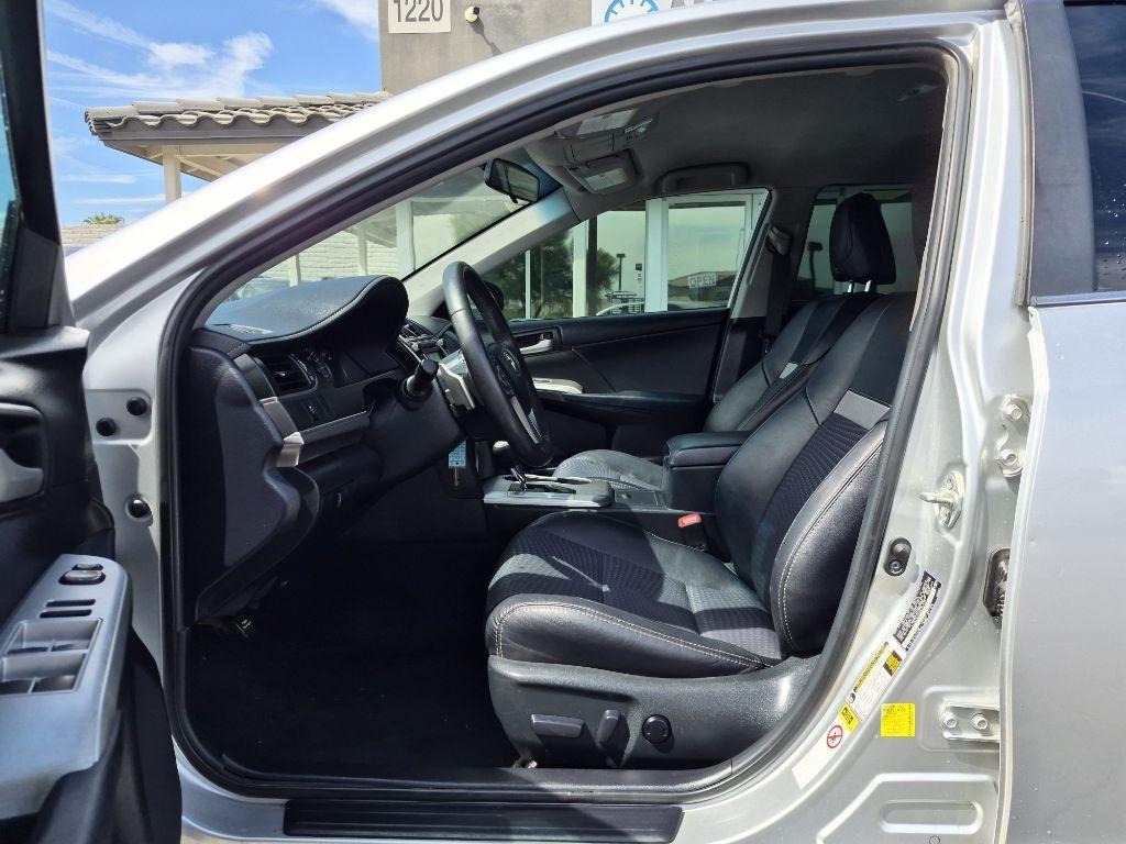 Toyota Camry  2012