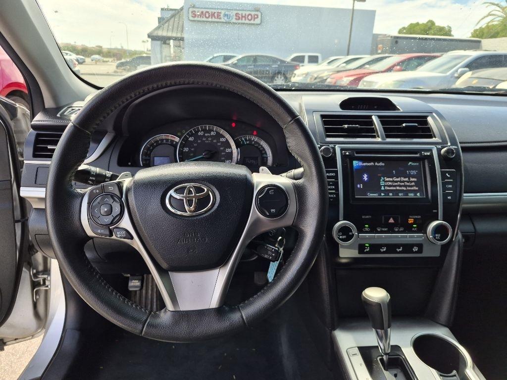 Toyota Camry  2012