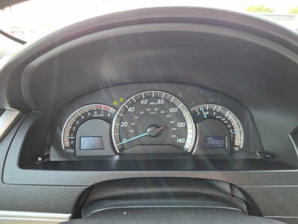 Toyota Camry  2012