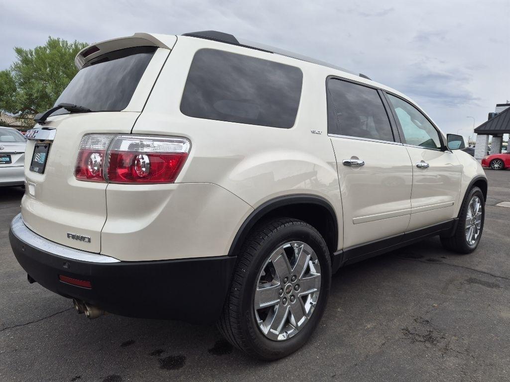 GMC Acadia  2010