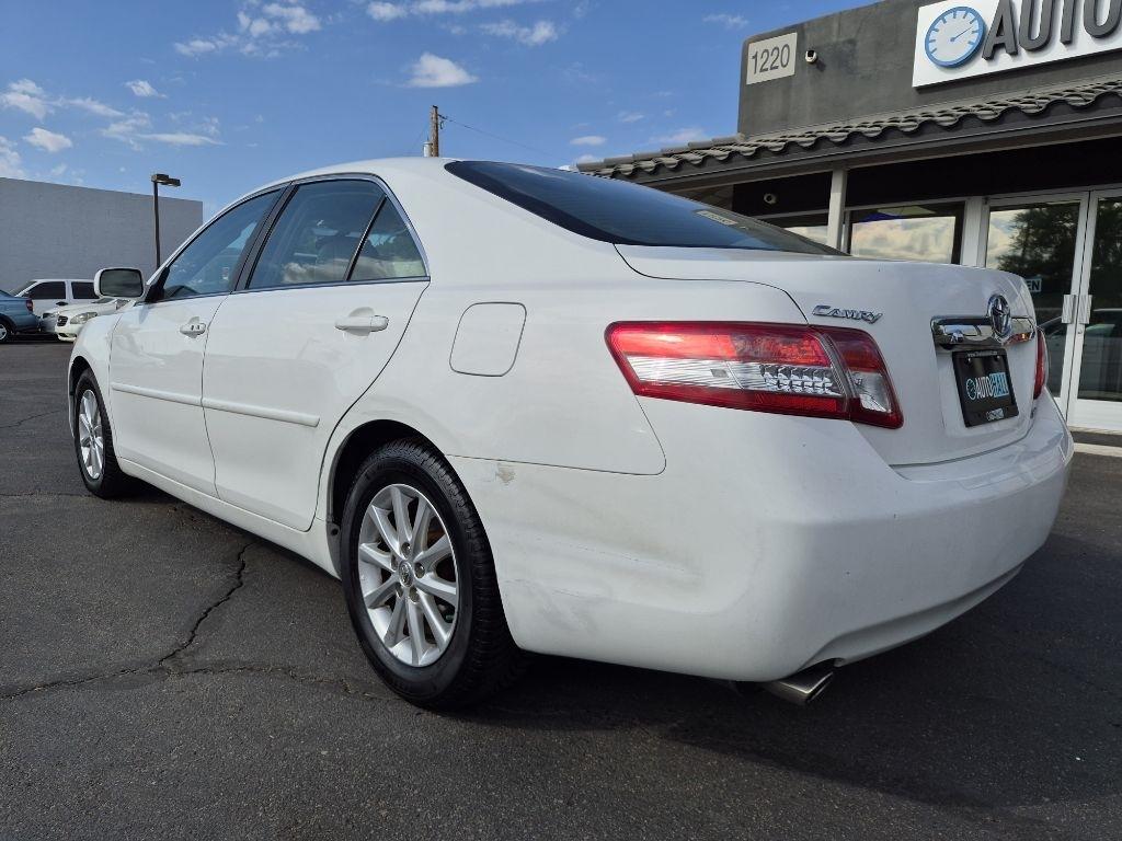 Toyota Camry  2010
