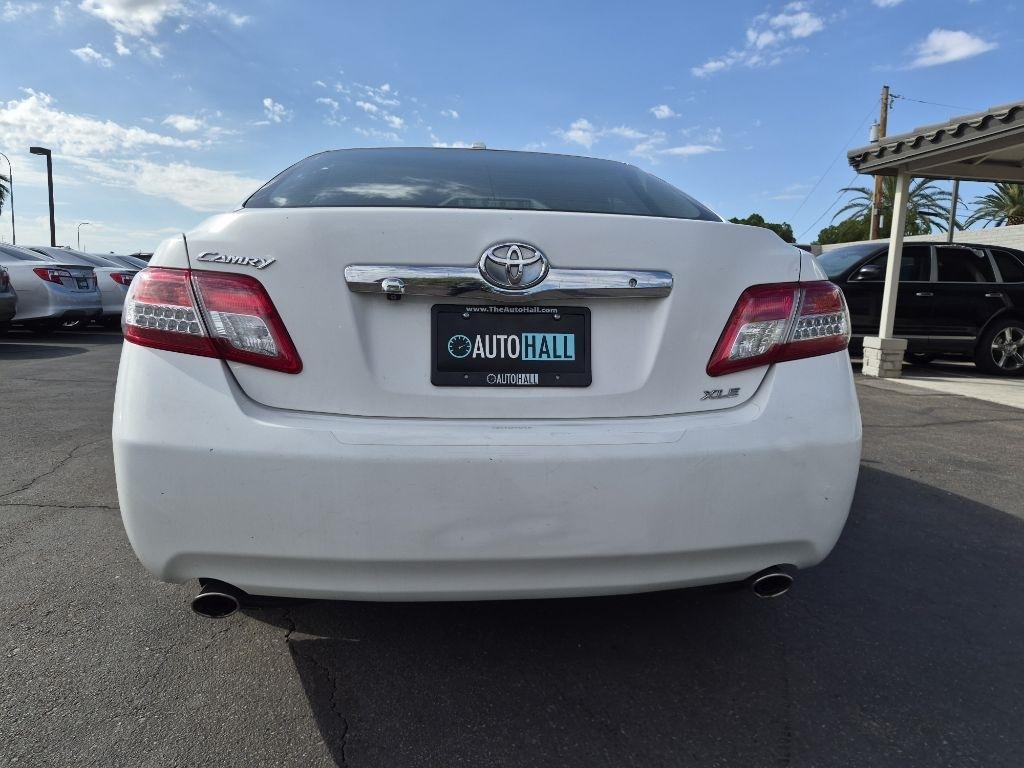 Toyota Camry  2010