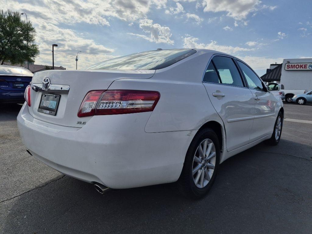 Toyota Camry  2010