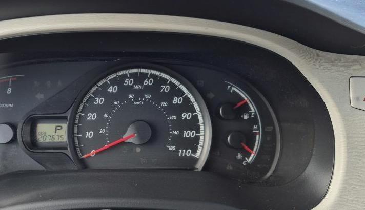 Toyota Sienna  2011
