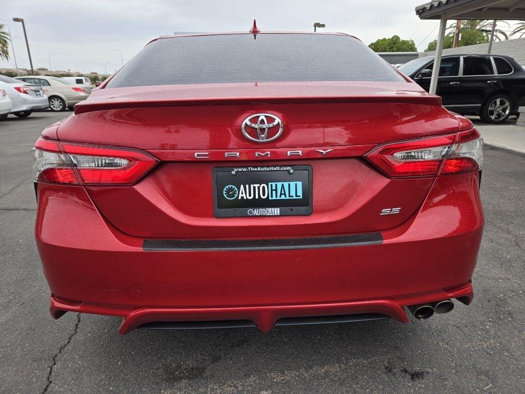 Toyota Camry  2019