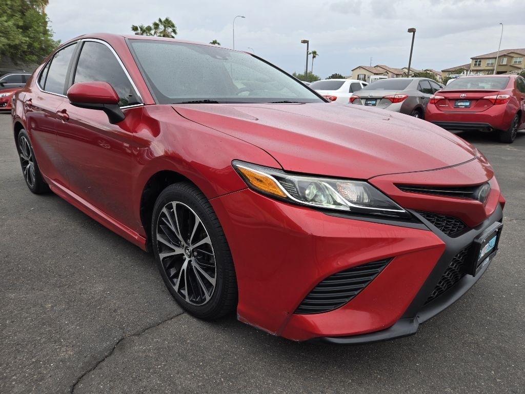 Toyota Camry  2019