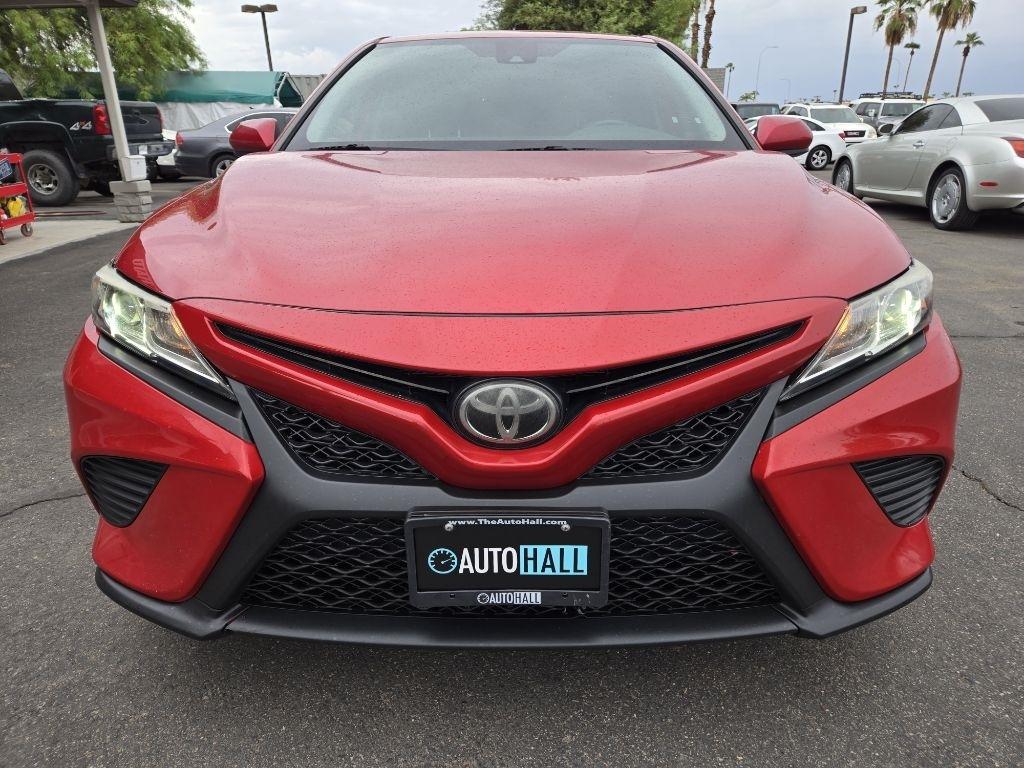 Toyota Camry  2019