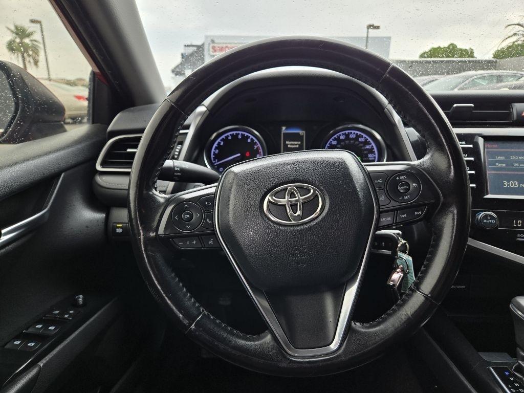 Toyota Camry  2019