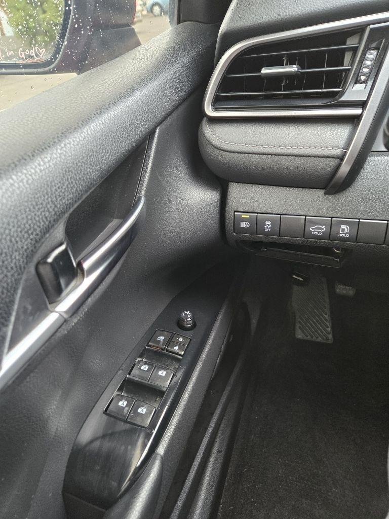 Toyota Camry  2019