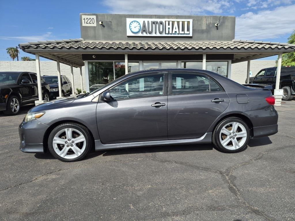 Toyota Corolla  2013