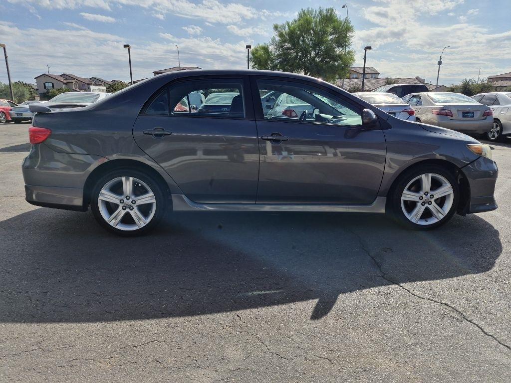 Toyota Corolla  2013