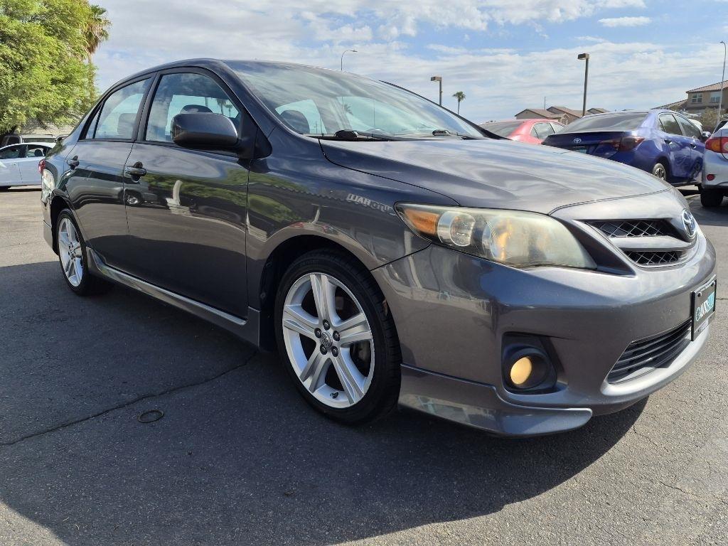 Toyota Corolla  2013
