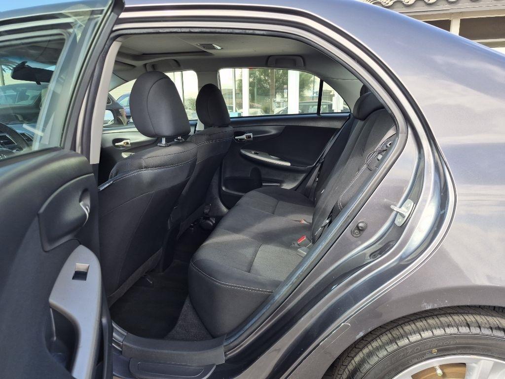 Toyota Corolla  2013