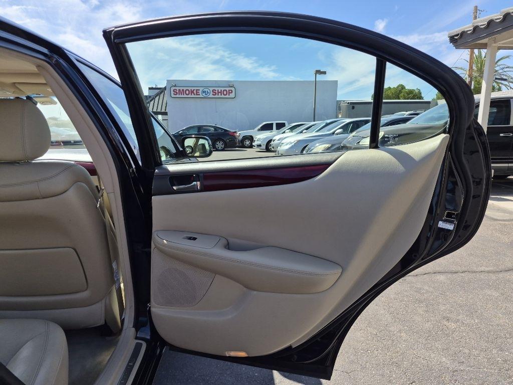 Lexus ES 330  2004