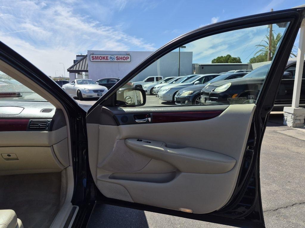 Lexus ES 330  2004