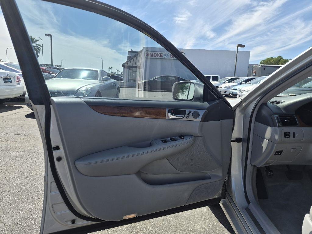 Lexus ES 330  2005