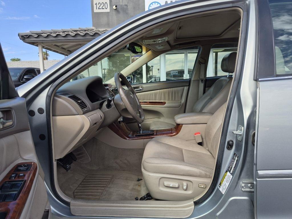 Toyota Camry  2005