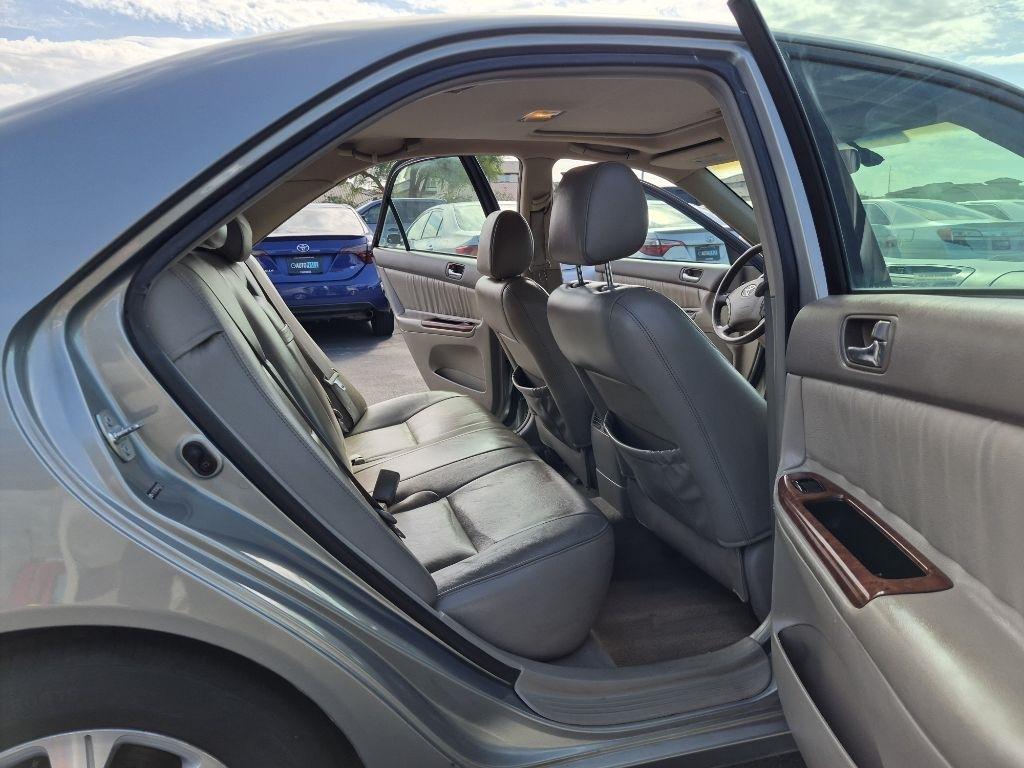 Toyota Camry  2005