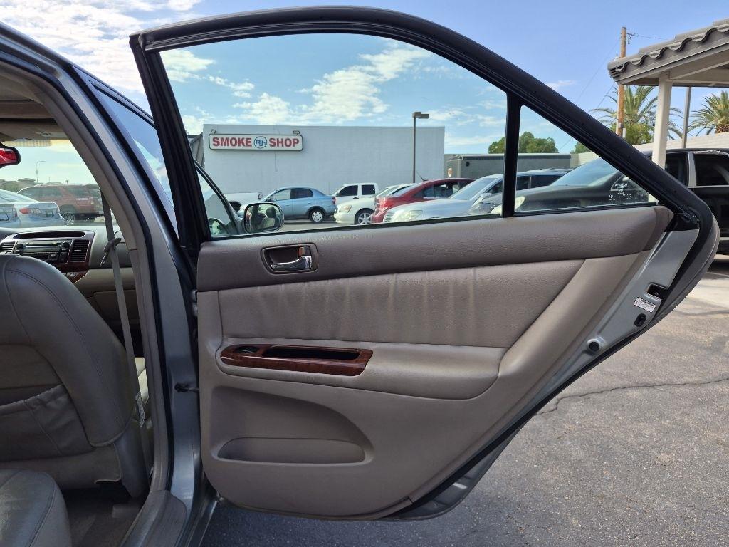 Toyota Camry  2005