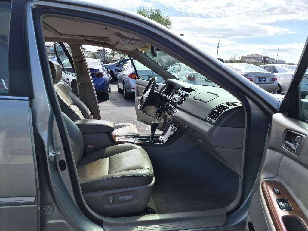 Toyota Camry  2005