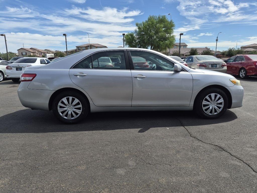 Toyota Camry  2011