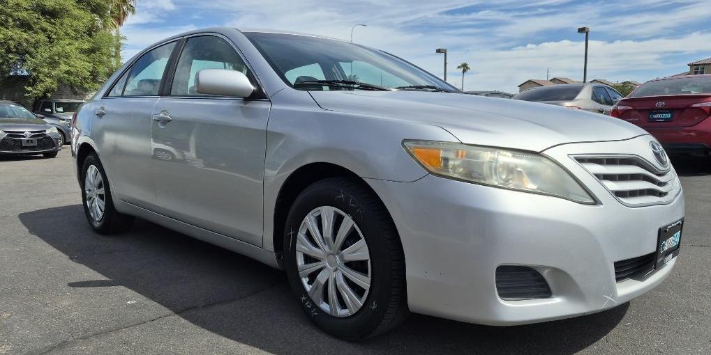 Toyota Camry  2011